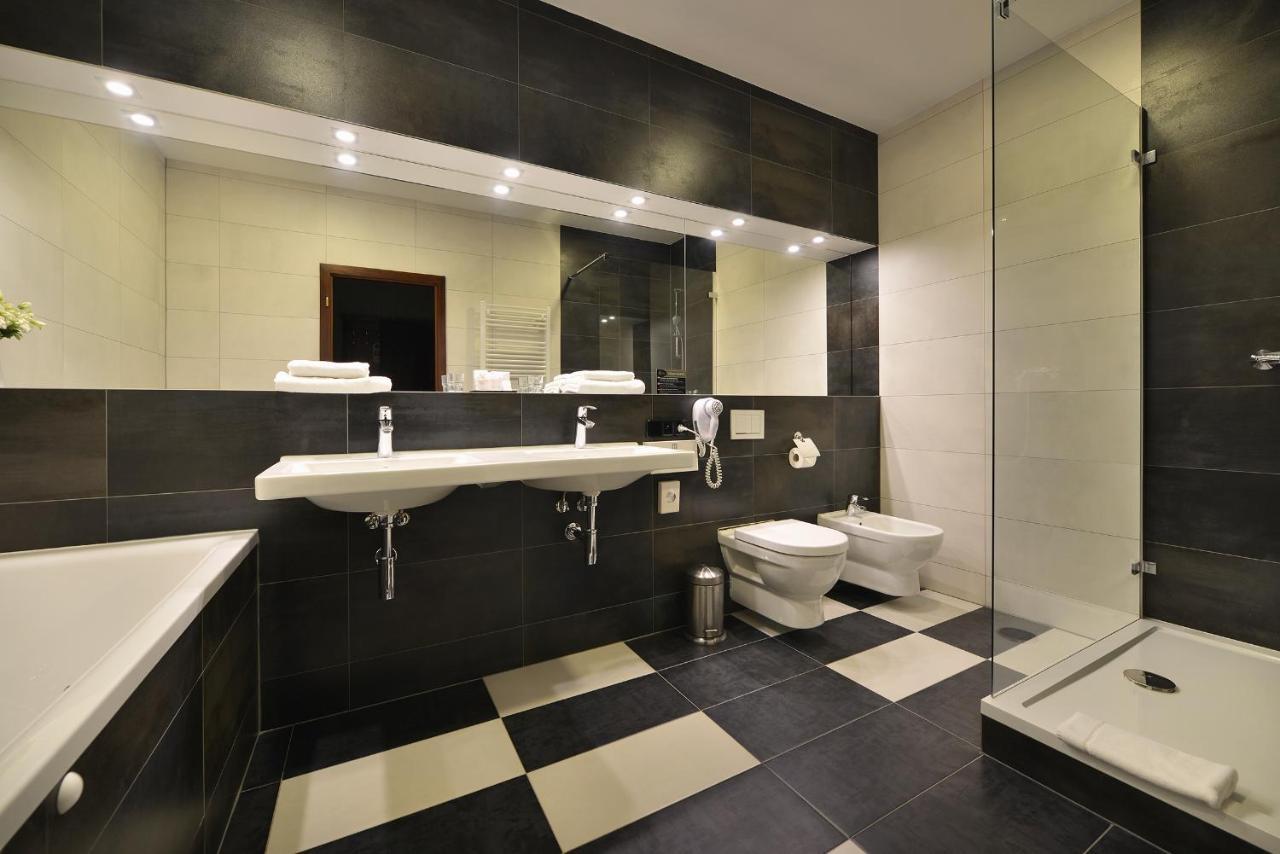 City Hotel Morris Česká Lípa Εξωτερικό φωτογραφία